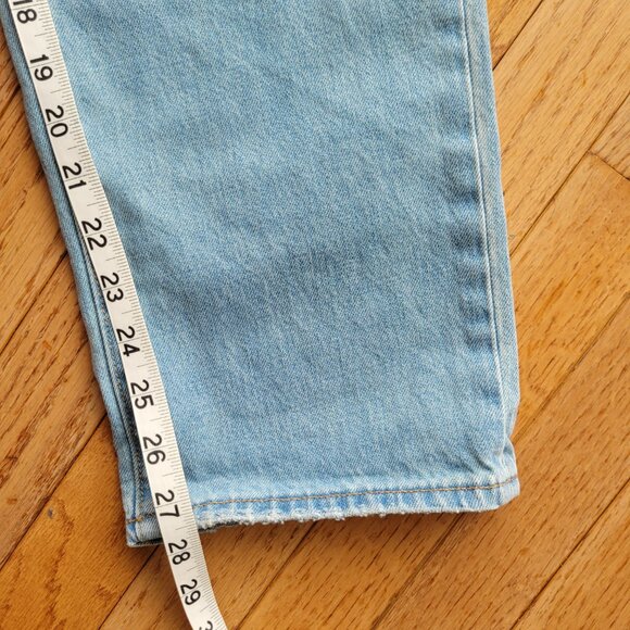 Gap 1969 Sexy Boyfriend Jeans 31r Light wash Distressed - Picture 15 of 16